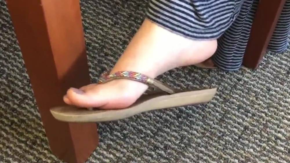 Candid Girl Flip Flops Part 2 - xhamster.com