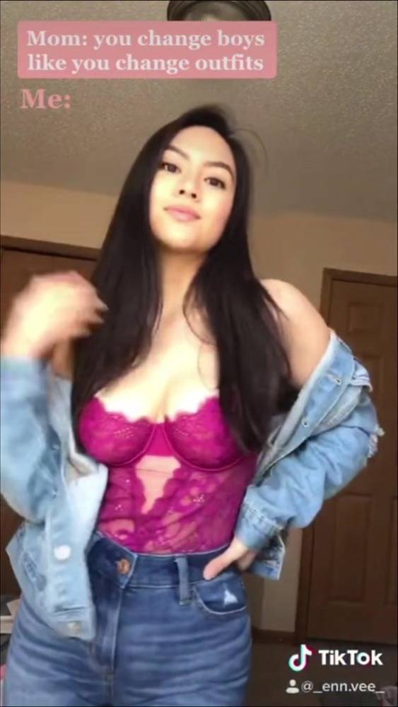 Bust Asian do magic - xhamster.com