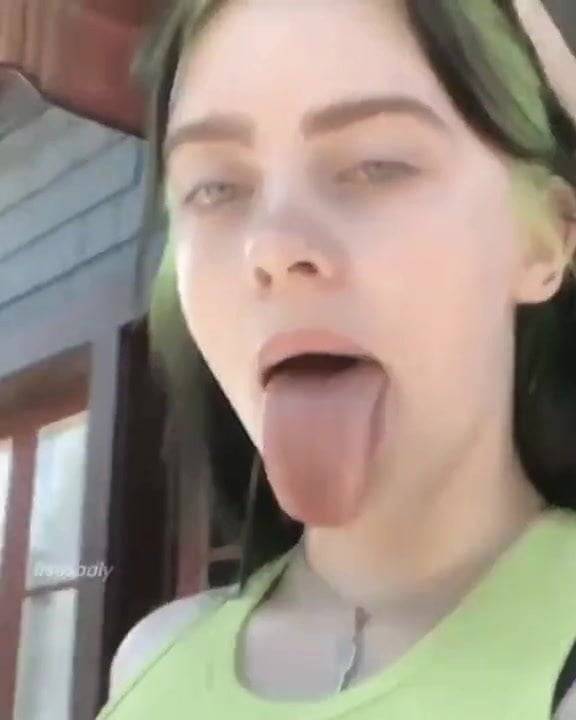 Sexy Billie Eilish 1 - xhamster.com