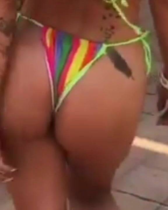 Thick persian beach babe - xhamster.com - Iran