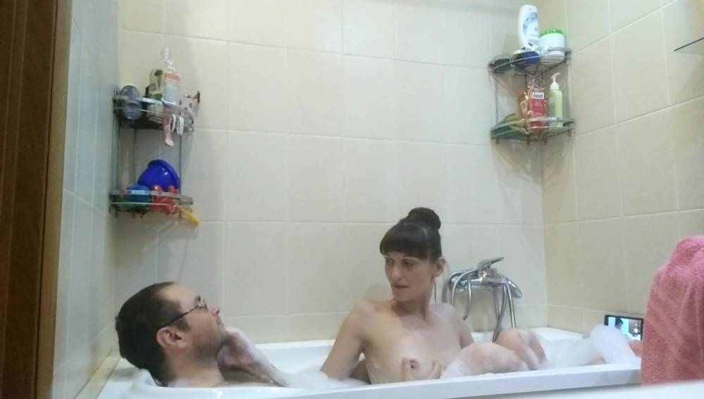 Debauchery in the bathroom - xhamster.com