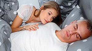 Wife seduced her husband and cheated on him with his blessed... - hdzog.com