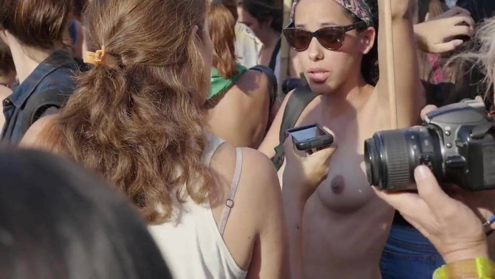 Topless Argentinian feminist protest - xh.video - Argentina