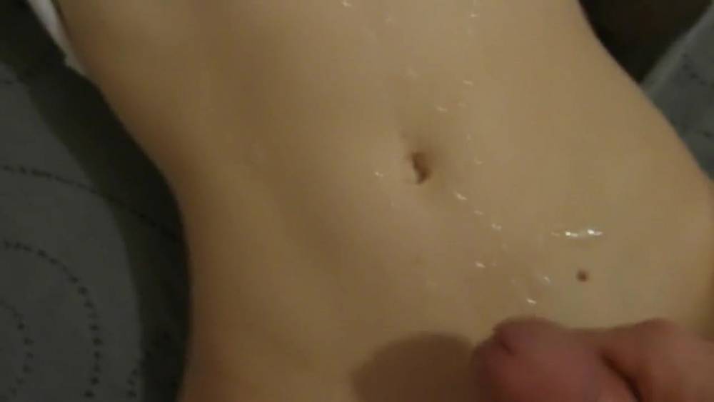 Cumshot on Body - xh.video