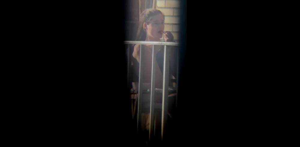 Window Voyeur - Neighbour J (Sucking on an Ice Lolly) - xh.video