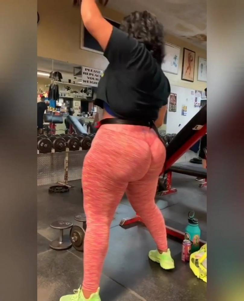 Workout Booty 2 - xh.video