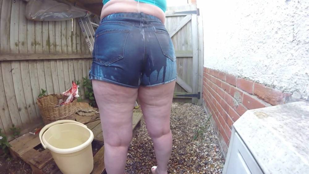 Getting wet in little Denim shorts - xhamster.com