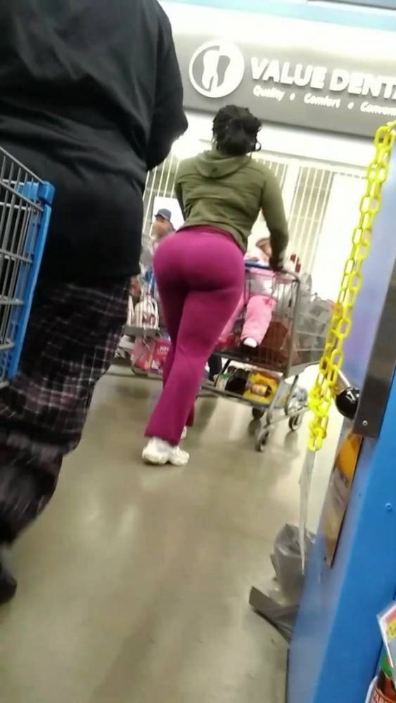 Super REAL Big Black Natural Booty in Walmart RARE! - xh.video - Usa