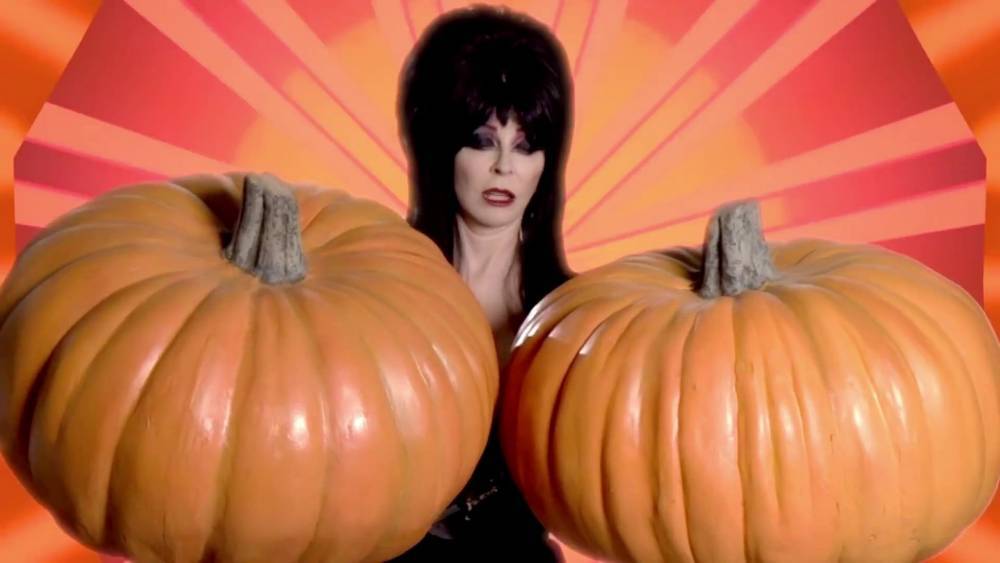 ELVIRA 2 Big Pumpkins - xh.video