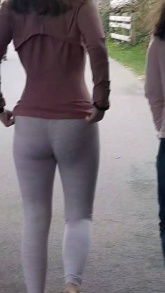 Blonde teen amazing booty in white leggings - xh.video