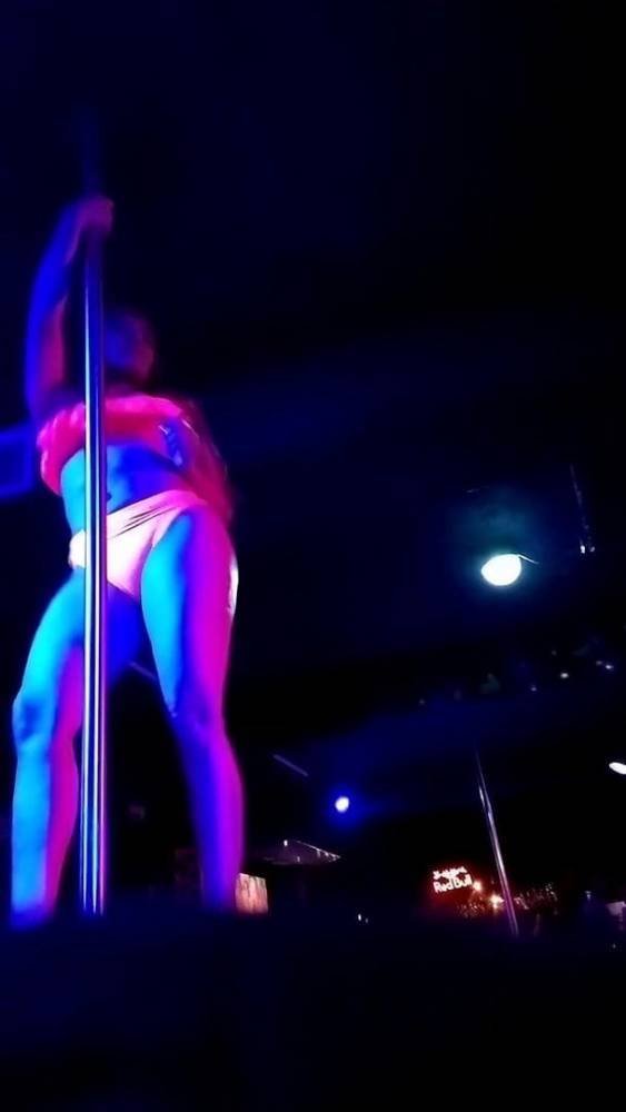 CANDY MENS CLUB - xh.video