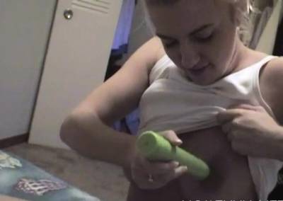 Linda - Amateur Linda with big natural tits rides stick - icpvid.com