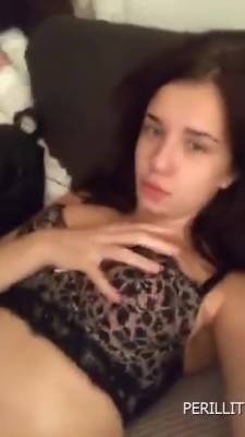 Sexy Russian Girls Teasing On Periscope - hclips.com - Russia