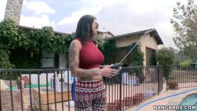 Bonnie Rotten - Amateur taped doing outdoor perversions - sunporno.com