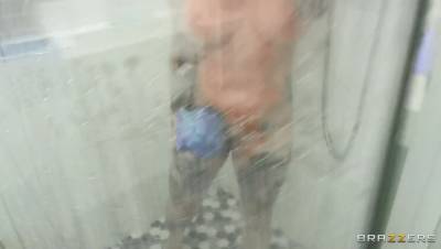 Joanna Angel - Getting Joanna Out Of The Shower - xxxfiles.com