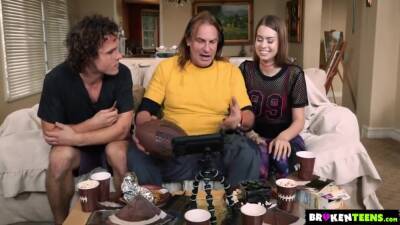 Jill Kassidy - Evan Stone - Stepdaughter Says Fuck Football! - Jill Kassidy And Evan Stone - upornia.com - Usa