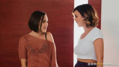 Jenna Sativa - Dillion Harper - Cheating with a Cheater - porntry.com