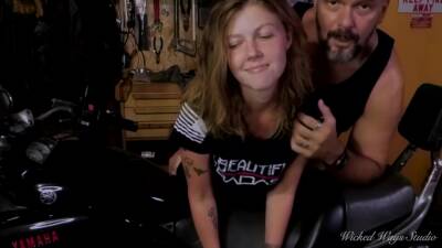 Please Spunk In My Bum Biker Babe Lets Me - upornia.com