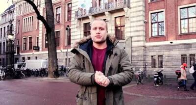 Lewd stud has some sexy joy with the amsterdam prostitutes - nvdvid.com