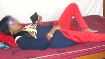 Desi Wife Watching Porn And Having Fun - upornia.com - India