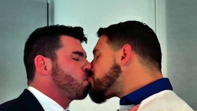 MENATPLAY Hunky Enzo Rimenez Anal Bangs Suited Billy Santoro - icpvid.com