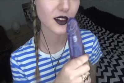 Peas And Pies Black Lipstick Handjob Asmr Video - hclips.com