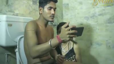 Padosi Aunty Ne Dekha Lund Hilate Huye - hclips.com