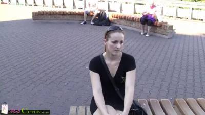 MallCuties - Two amateur girls have sex in public - czech girls - sexu.com - Czech Republic