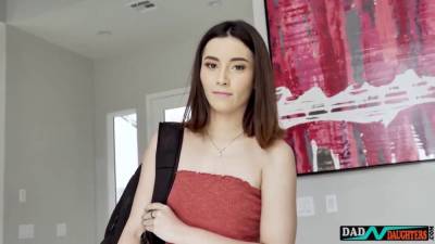 Aria Lee - Aria Lee In Dad Fuck Me Back Behind Mom - sexu.com