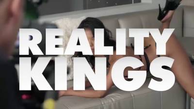 Reality kings - impressive hotty summer fairy chooses the real dick instead of the dildo - sexu.com