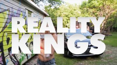 (Levi Cash) nails his friends encounter hot nurse (kelly ann) in front of him - reality kings - sexu.com