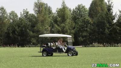 Anal xxx on the golf court - sexu.com