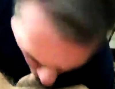 He loves to suck and swallow - drtvid.com