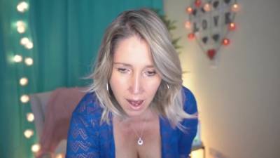 Steamy Very Busty Mom Masturbating And Squirting - hclips.com