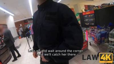 LAW4k. Security officer caught innocent teen woman - sunporno.com