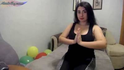 Big Natural Boobs Girl Training - Homemade - sunporno.com