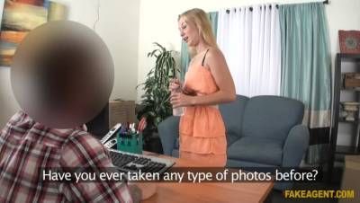 Cute Blonde Is Hot for Little Agent - porntry.com