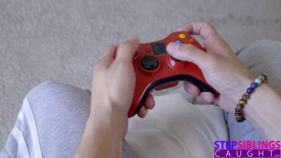 Gamer StepBro Wants 2 Players On His Cock - sexu.com