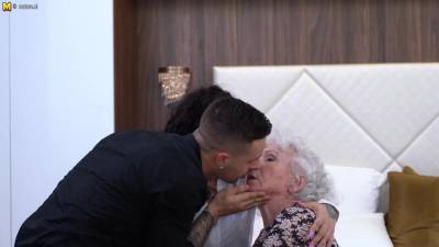 Horny grandma and kinky young couple in naughty threesome - hotmovs.com - Netherlands