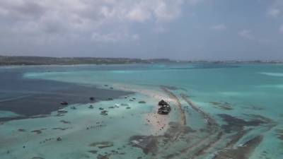 Follando Duro En Las Playas De San Andres Colombia - hclips.com - Colombia