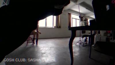 Pov Shooting Sasha At The Studio - Sex Movies Featuring Gosh Club - hotmovs.com