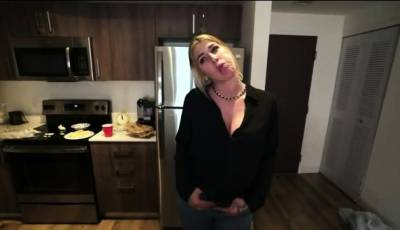 Busty stepmom allow me to fuck her pussy - icpvid.com