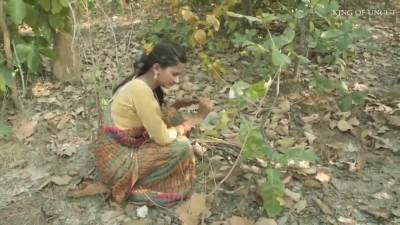 Super sexy desi women fucked in forest - pornoxo.com