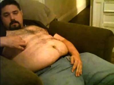 Chubby bear cumming - nvdvid.com