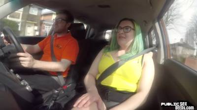 British bbw publicly fucked in car before eating cumshot - txxx.com - Britain