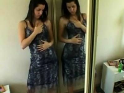 Vanessa - Vanessa masturbates standing in front of mirror homevideo - webmaster.drtuber.com