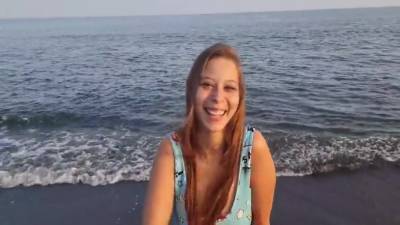 Teen Hot In The Beach - hclips.com