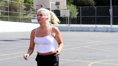 Lisa Tiffan Has Been Watching Layla Price Play Basketball - icpvid.com
