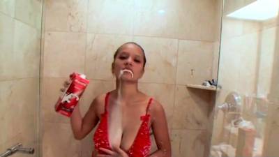 Sexy Teen Paris Milan in Shower - nvdvid.com