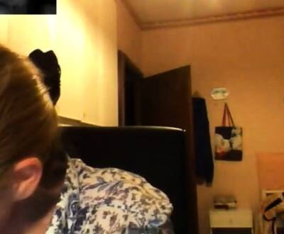 Ukranian girl showing her big boobs on Skype - icpvid.com